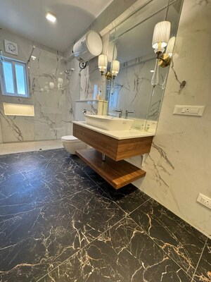 Master Bedroom in 3 BHK Apartment at Regency Heights Frazer Town, Frazer Town – for Rent