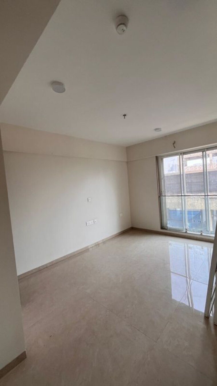 Bathroom, dosti-mezzo-22 2 Bedroom 532 Sq.Ft. Apartment In Sion East Mumbai 10114343