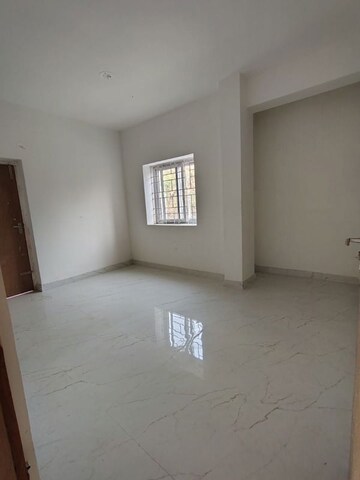 Room in 3 BHK Apartment at Bariatu – for Sale