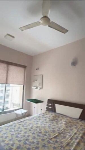 Bedroom in 2 BHK Apartment at Lodha Aqua, Mira Road – for Rent
