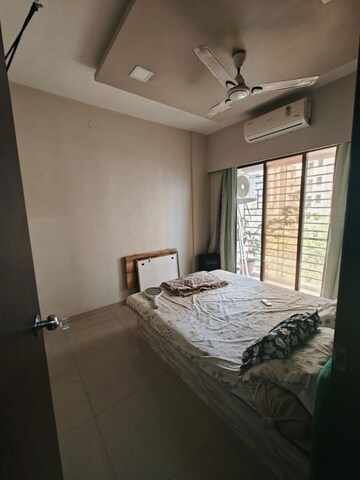 Bedroom in 2 BHK Apartment at Lodha Aqua, Mira Road – for Rent