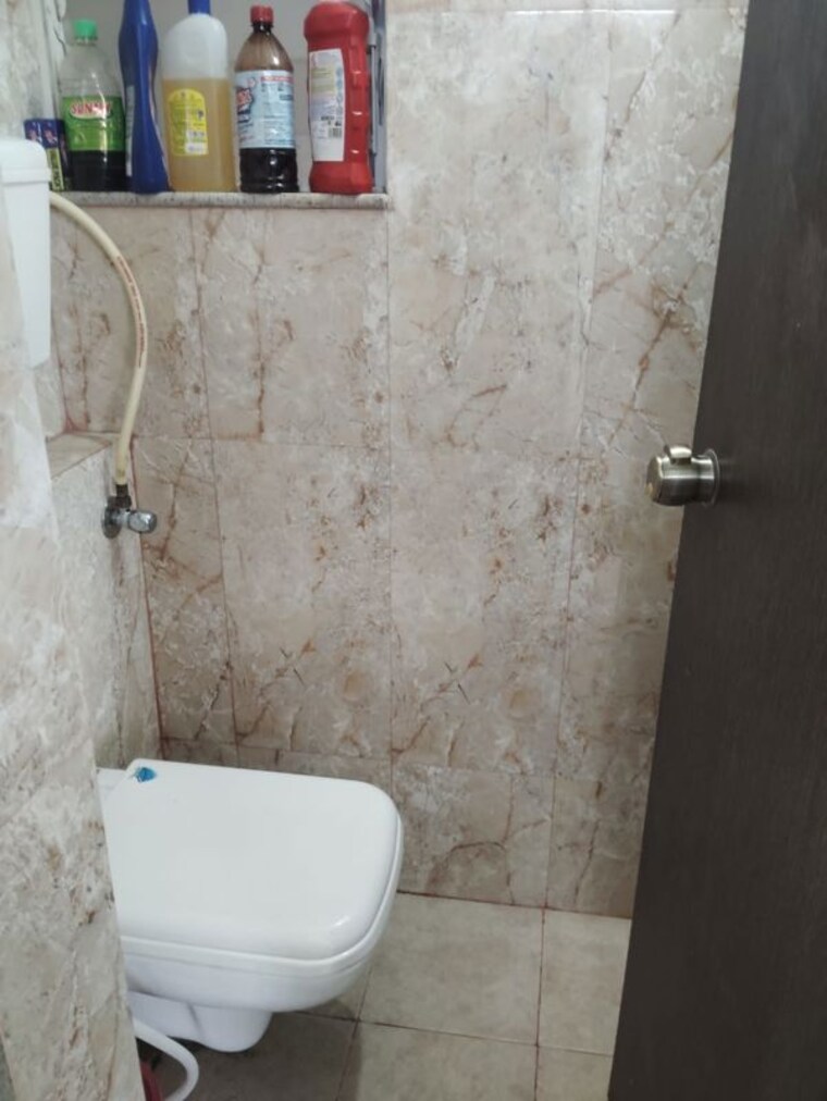Bathroom, sr-the-fountainhead 2 Bedroom 1000 Sq.Ft. Apartment In Balewadi Pune 10114279