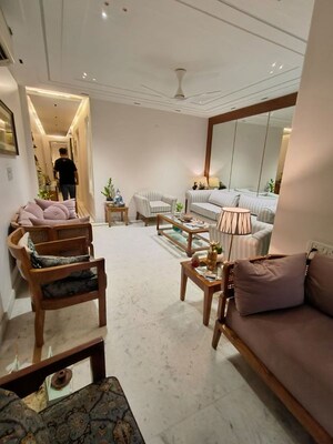 Gym in 2 BHK Builder Floor at Saket – for Rent