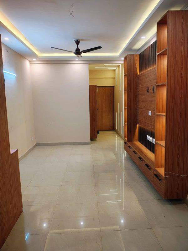 2 BHK Apartment For Rent in Pyramid Heights
