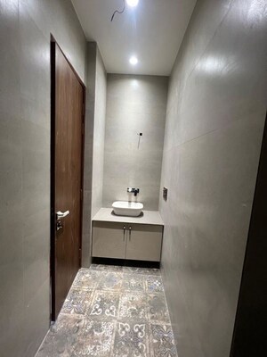 Washroom in 3 BHK Apartment at Kalkaji – for Rent