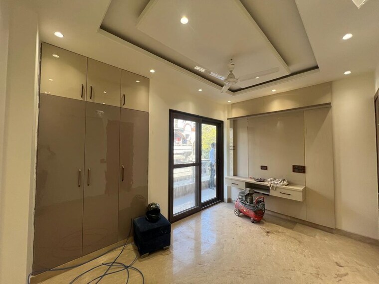 Room, kalkaji 3 Bedroom 1800 Sq.Ft. Apartment In Kalkaji Delhi 10114387