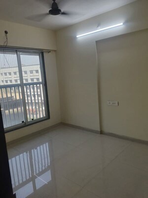 1 BHK Apartment For Rent in Hari Pearl Hans Residency, Kurla