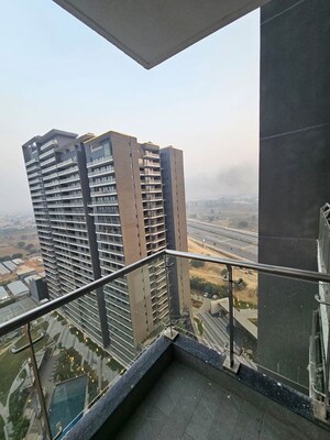 3.5 BHK Apartment For Rent in Krisumi Waterfall Residences, Sector 36a