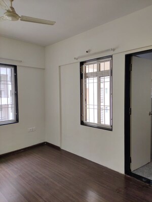 Room in 3 BHK Apartment at DSK Vidyanagari, Baner – for Rent