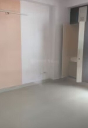 Room in  Office Space in IT/SEZ at Vasant Kunj – for Rent