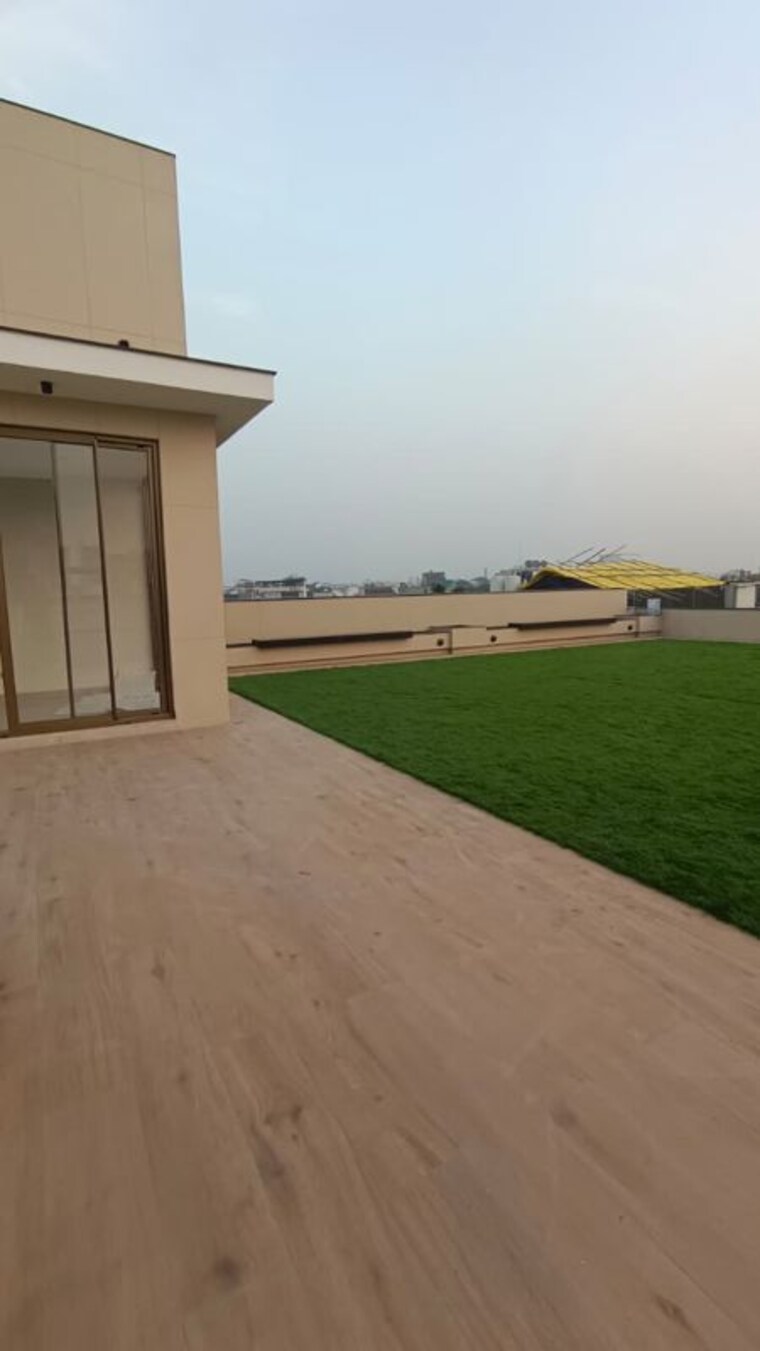 Terrace, greater kailash i 4 Bedroom 4500 Sq.Ft. Apartment In Greater Kailash I Delhi 10114450