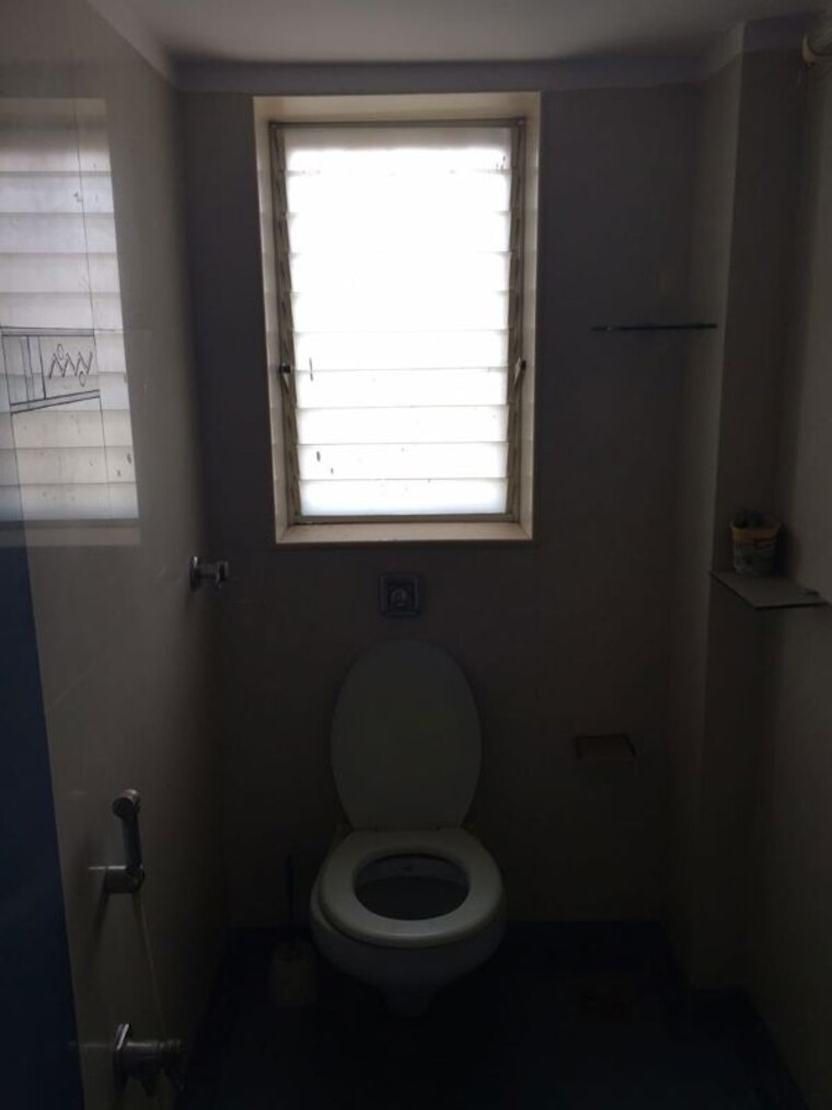 Bathroom, ivory-towers-chs-ltd 2 Bedroom 710 Sq.Ft. Apartment In Bhakti Park Mumbai 9202638