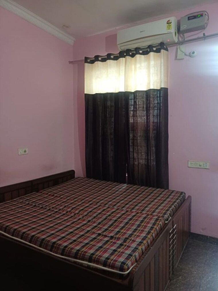 Bedroom, vip-ashiana-homes 1 RK 400 Sq.Ft. Independent House In Vip Road Zirakpur 10114491