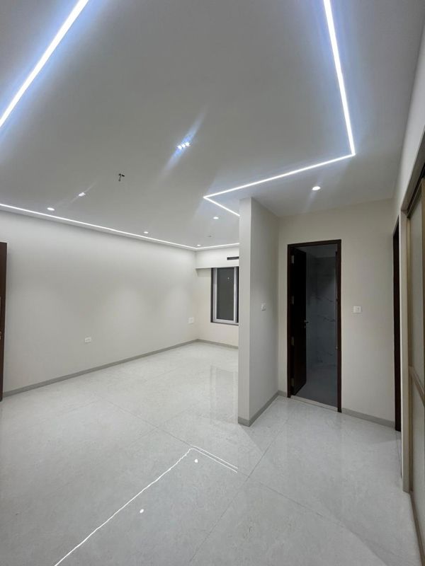 2 BHK + Servant Room Apartment For Sale in Aplite Sapphire