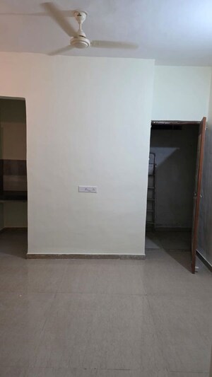 Furnished Amenities in 1 BHK Apartment at Kapil Complex, Baner – for Rent