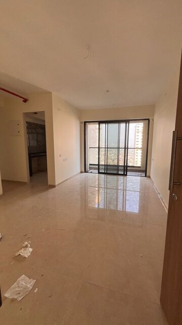 Room in 2 BHK Apartment at Dosti Eastern Bay, Wadala – for Sale