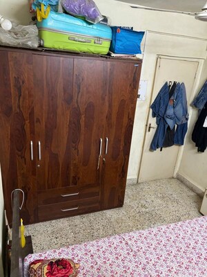 Furnished Amenities in 1 BHK Apartment at Andheri East – for Sale