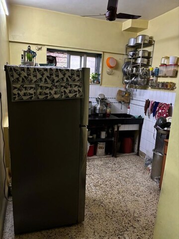 Team Area in 1 BHK Apartment at Andheri East – for Sale