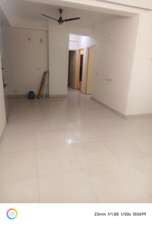 Room in 3 BHK Apartment at Maxblis White House, Sector 75 – for Rent