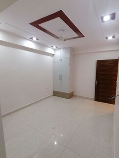 2 BHK + Pooja Room Builder Floor For Rent in Sector 57