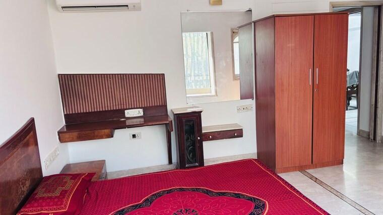 Bedroom, exclusive-apartment 2 Bedroom 750 Sq.Ft. Apartment In Santacruz West Mumbai 10114607