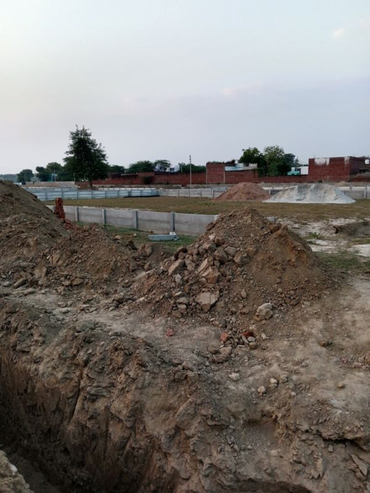 undefined, laramda  238 Sq.Yd. Plot In Laramda Agra 10114962