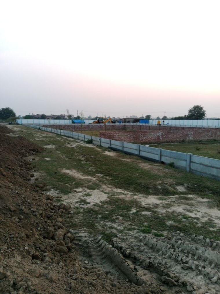 undefined, laramda  238 Sq.Yd. Plot In Laramda Agra 10114962