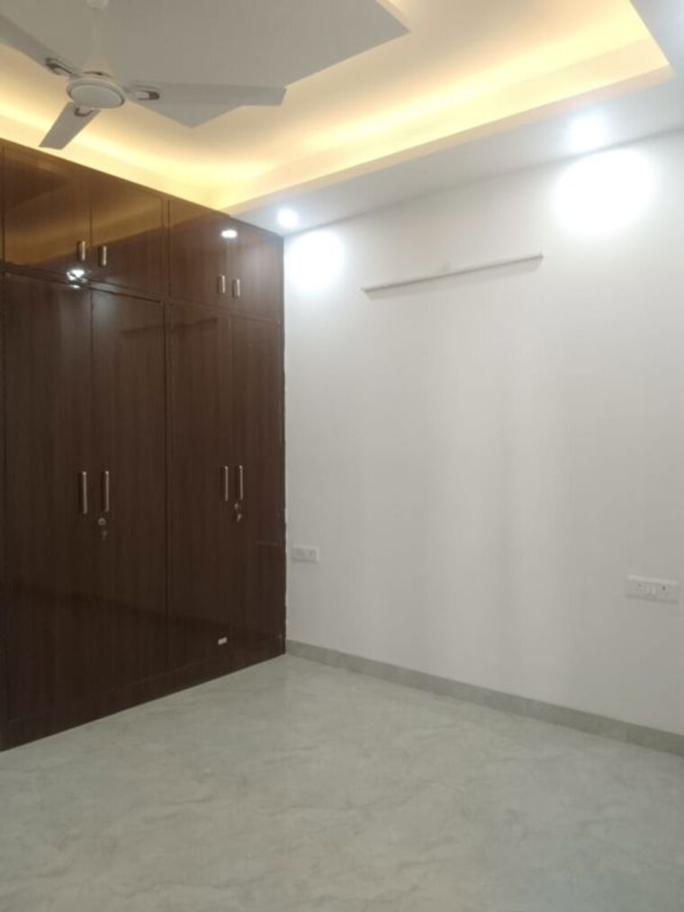 Room, sector 57 3 Bedroom 1850 Sq.Ft. Builder Floor In Sector 57 Gurgaon 10115035