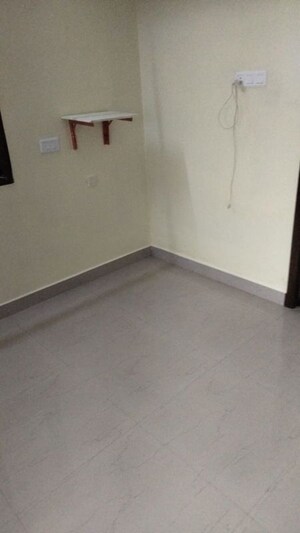 Room in 2 BHK Apartment at Ishwaryam Gardens, Medavakkam – for Sale