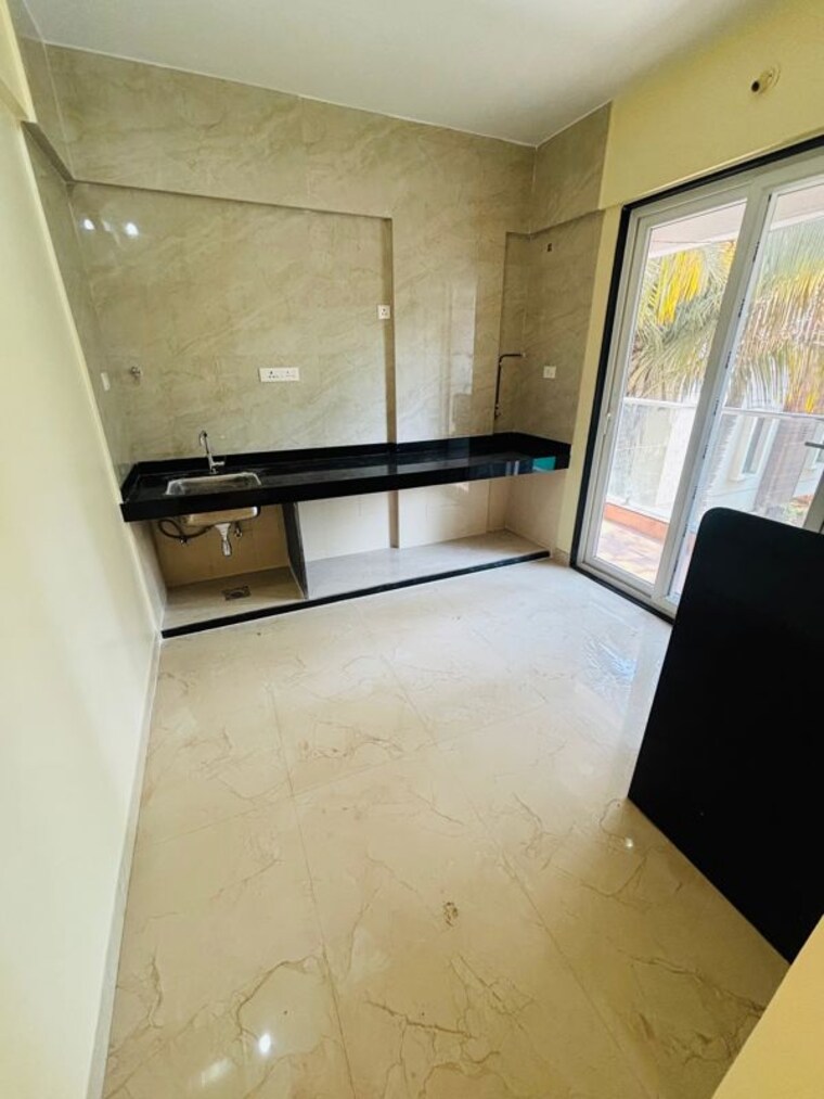 Kitchen, ranade-yashodhan 2 Bedroom 930 Sq.Ft. Apartment In Mayur Colony Pune 10115081