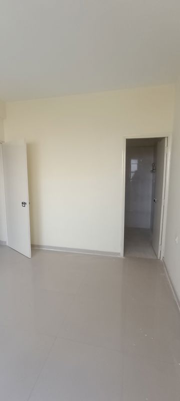 2 BHK Apartment For Rent in Pyramid Midtown