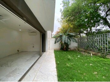 4 BHK Villa For Sale in Tata Primanti Villas, Sector 72