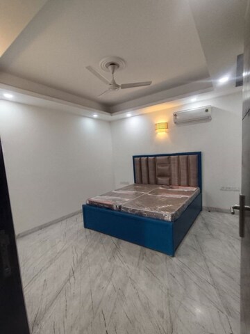 Bedroom in 3 BHK Builder Floor at Shivalik Colony – for Rent