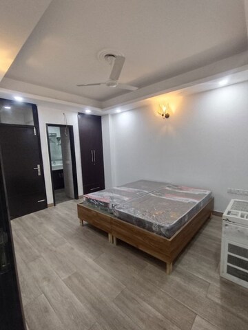 Bedroom in 3 BHK Builder Floor at Shivalik Colony – for Rent