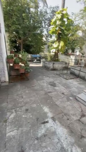 Parking in 5 BHK Villa at Abhimanshree Society, Pashan – for Rent