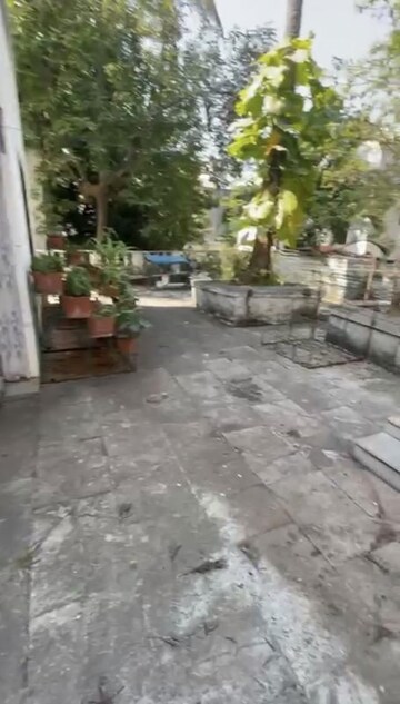 Parking in 5 BHK Villa at Abhimanshree Society, Pashan – for Rent