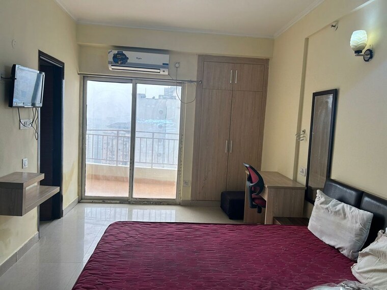 Room, supertech-ecociti 1 Bedroom 420 Sq.Ft. Apartment In Sector 137 Noida 10115243