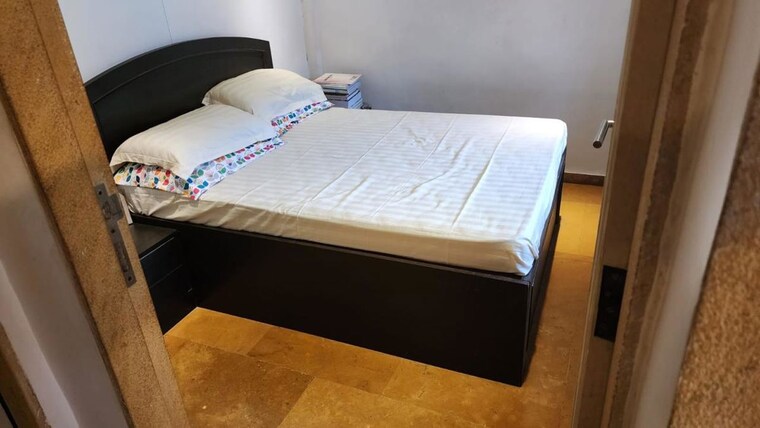 Bedroom, goregaon east 1 Bedroom 520 Sq.Ft. Apartment In Goregaon East Mumbai 10115430