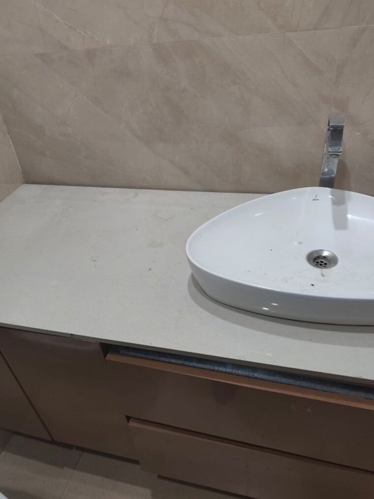 Bathroom, panchsheel-pratistha 3 Bedroom 2050 Sq.Ft. Apartment In Sector 75 Noida 10115462