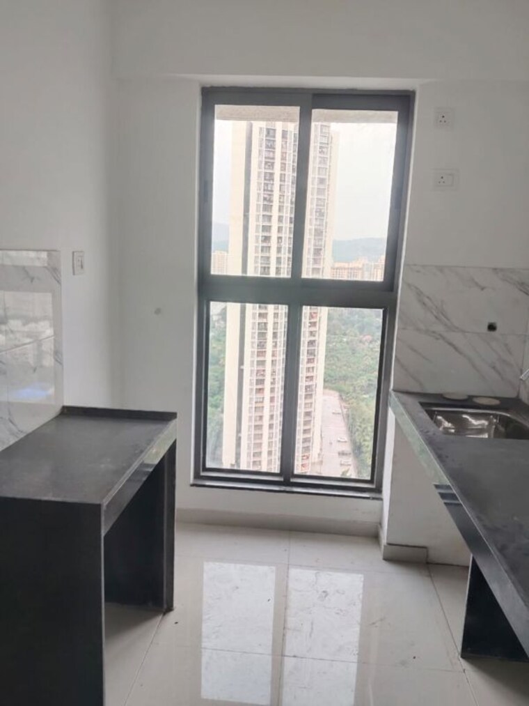 Kitchen, uk-iridium 1 Bedroom 410 Sq.Ft. Apartment In Kandivali East Mumbai 10115444