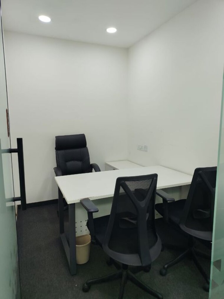 Team Area, sector 63 Commercial Office Space 1800 Sq.Ft. In Sector 63 Noida 10115031