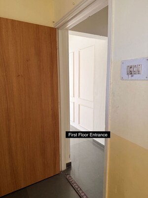 Room in 4 BHK Independent House at Reputed Kirloskar Residency, Aundh – for Rent