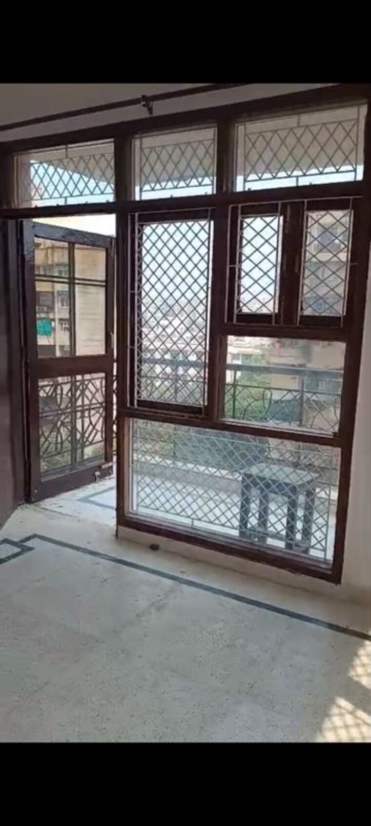 Room, sector 3 dwarka 3 Bedroom 1700 Sq.Ft. Apartment In Sector 3 Dwarka Delhi 10115500