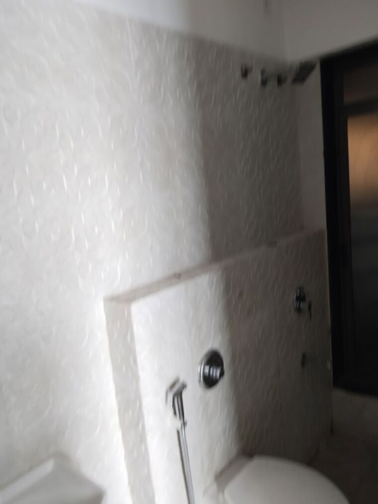 Bathroom, uk-iridium 1 Bedroom 410 Sq.Ft. Apartment In Kandivali East Mumbai 10115501