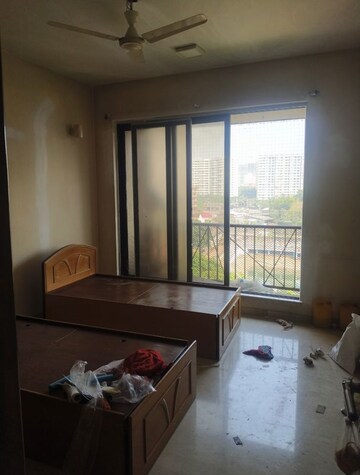 Master Bedroom in 2 BHK Apartment at Brook Haven, Jogeshwari East – for Rent