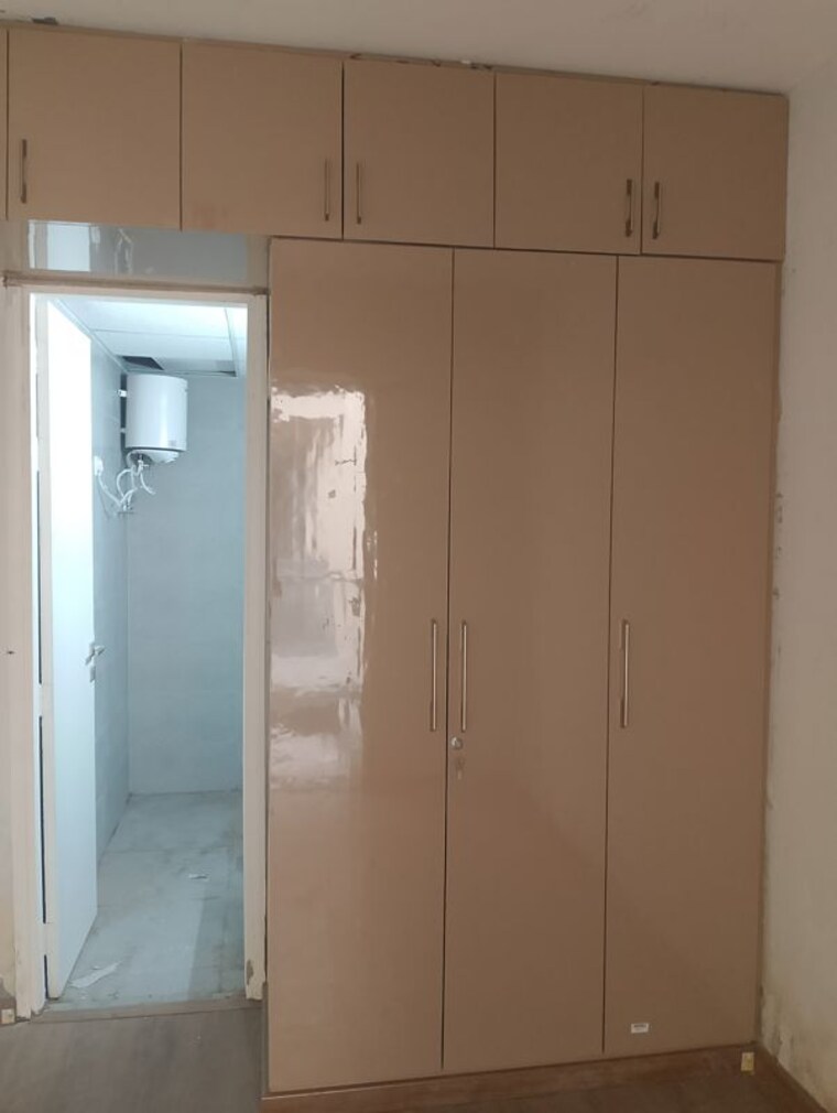 Attached Bathroom, signature-global-city 3 Bedroom 1350 Sq.Ft. Apartment In Sector 37d Gurgaon 10115508