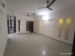 3 BHK + Extra Room Builder Floor For Rent in Vasant Kunj