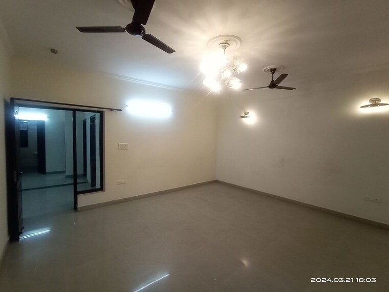 Room, vasant kunj 3 Bedroom 1800 Sq.Ft. Builder Floor In Vasant Kunj Delhi 10089433