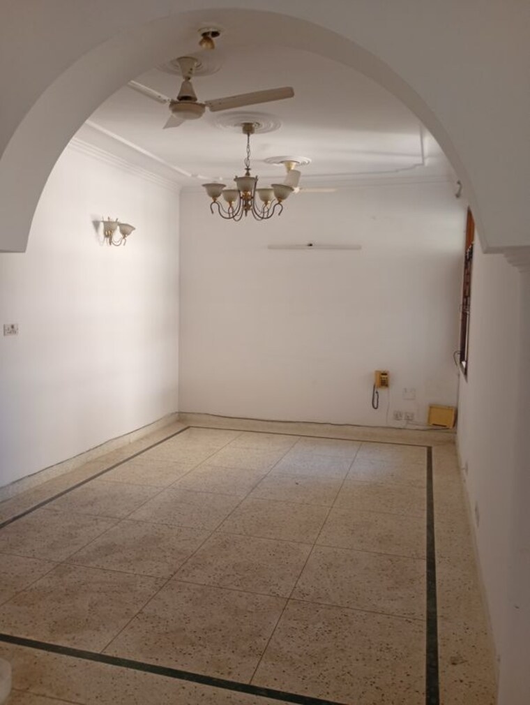 Room, sector 6 dwarka 3 Bedroom 1800 Sq.Ft. Apartment In Sector 6 Dwarka Delhi 10115519