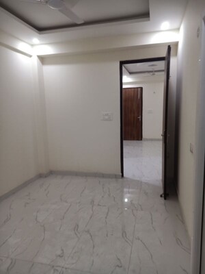 1 BHK Builder Floor For Rent in Krystal Homes, Sector 1 Greater Noida